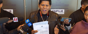 Diputado Pacheco exige transparencia en contratos del litio, prevé posibles intereses externos 