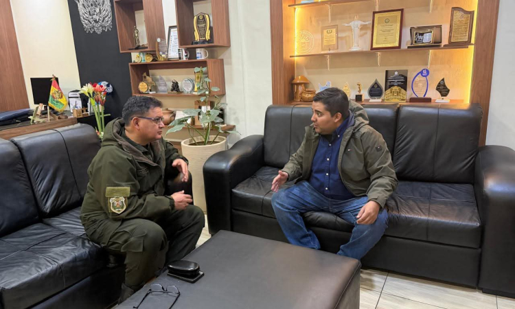 La ABC y Policía se comprometen en restablecer rutas afectadas por los bloqueos