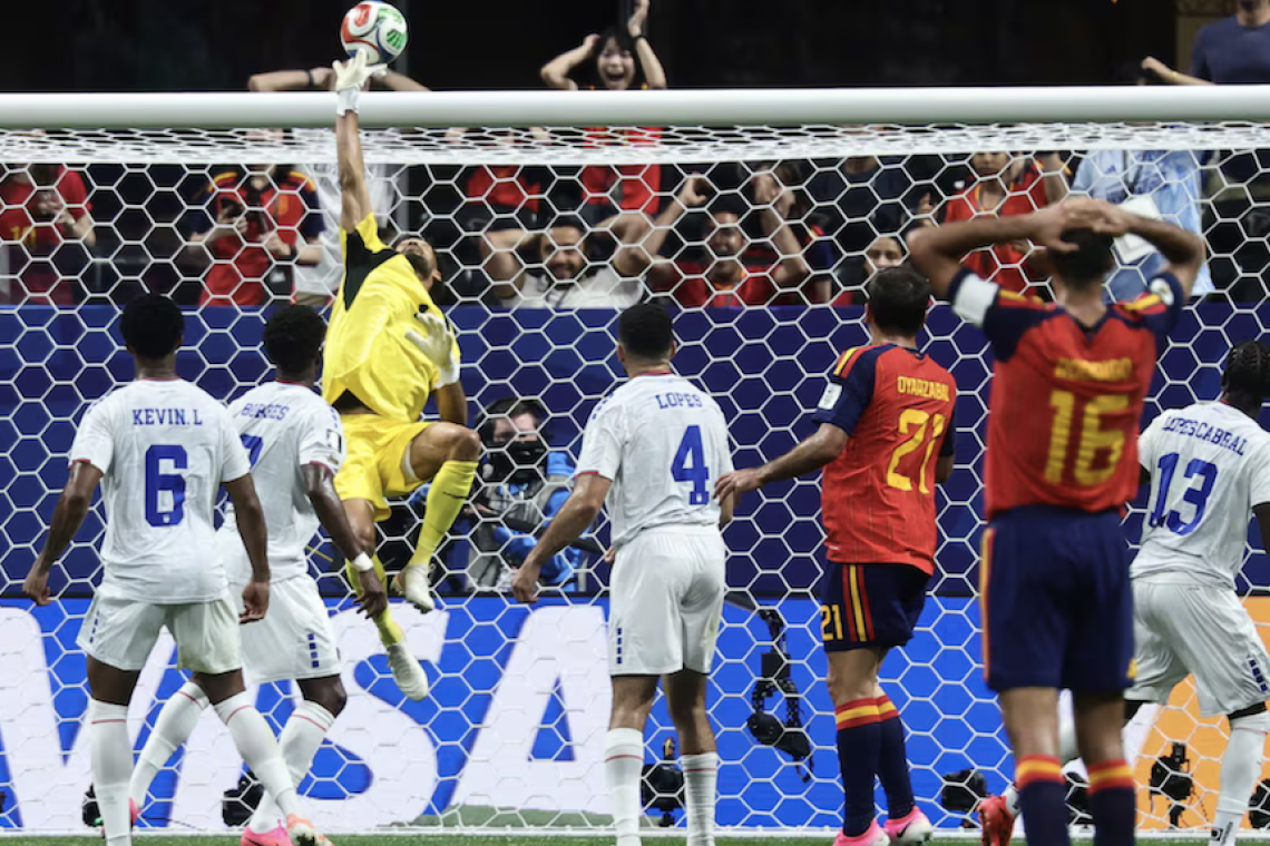 800 pases, 27 remates al arco y 1 sola infracción: así le empató Cabo Verde un histórico partido a España en el Mundial