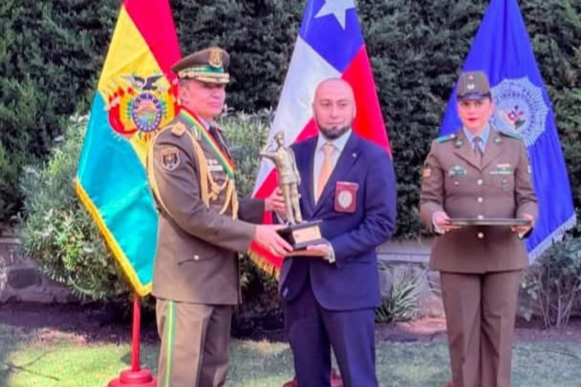 Policía Boliviana asiste a aniversario de PDI de Chile y fortalece coordinación contra el delito