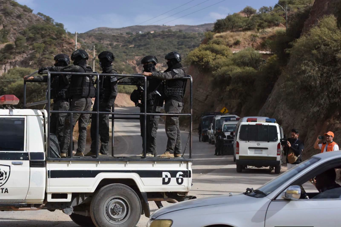 Cocaleros atacan a Choferes en Sayari e intentan activar bloqueos en franco desacato al Estado de Excepción