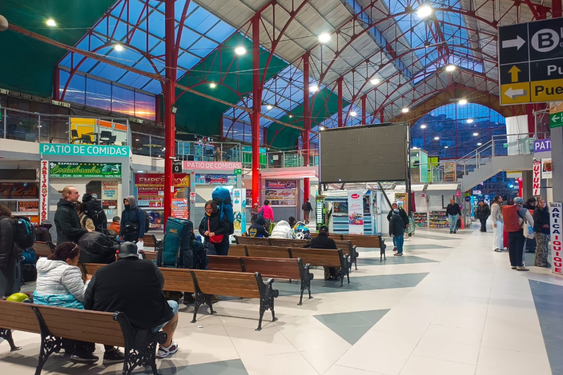 Terminal de Buses de La Paz habilita salidas hacia el interior del país tras 48 días de suspensión