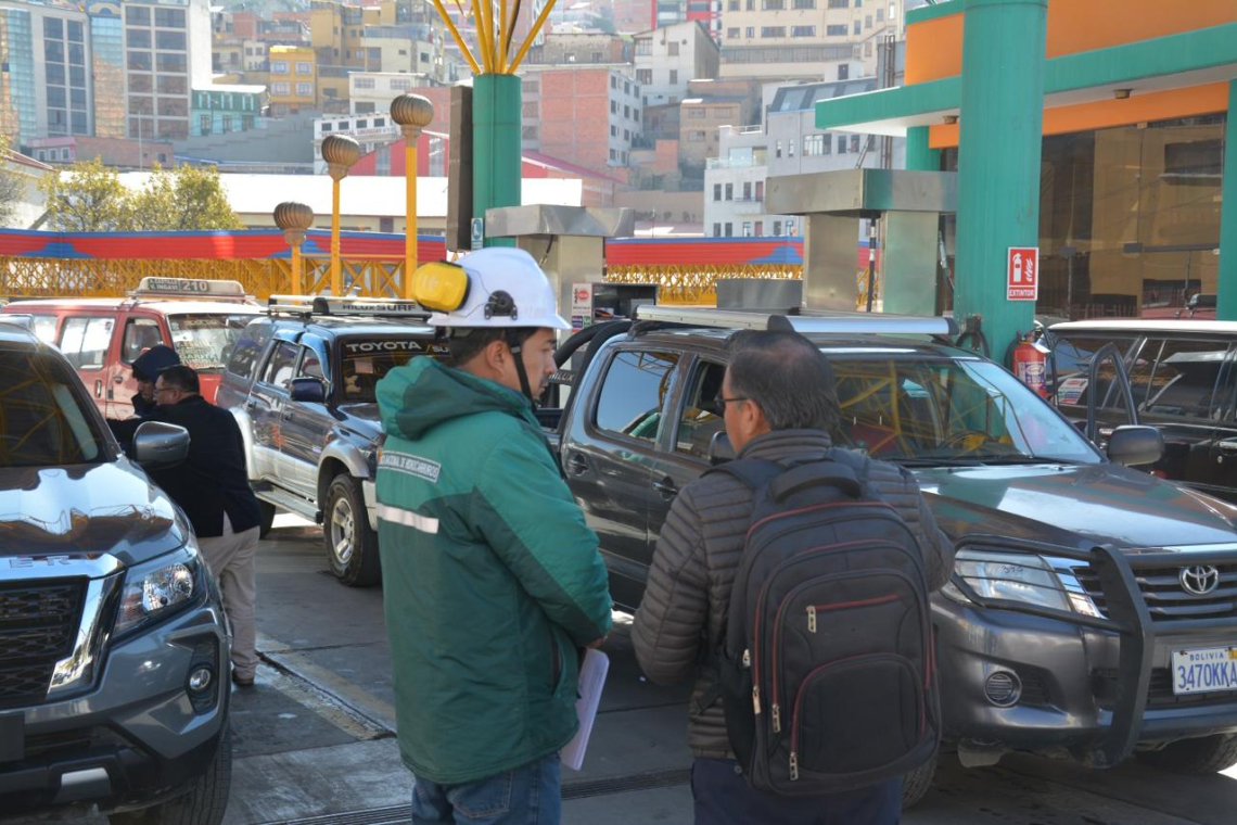 ANH desplaza personal a EESS para controlar venta y evitar irregularidades en la adquisición de combustibles