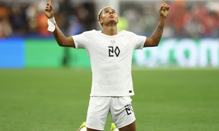 Con un gol de Haaland sobre el final, Noruega le ganó 2-1 a Costa de Marfil y enfrentará a Brasil en los octavos del Mundial
