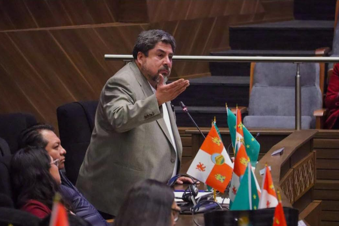 En la ALP piden la destitución del Defensor del Pueblo y advierten reforma constitucional