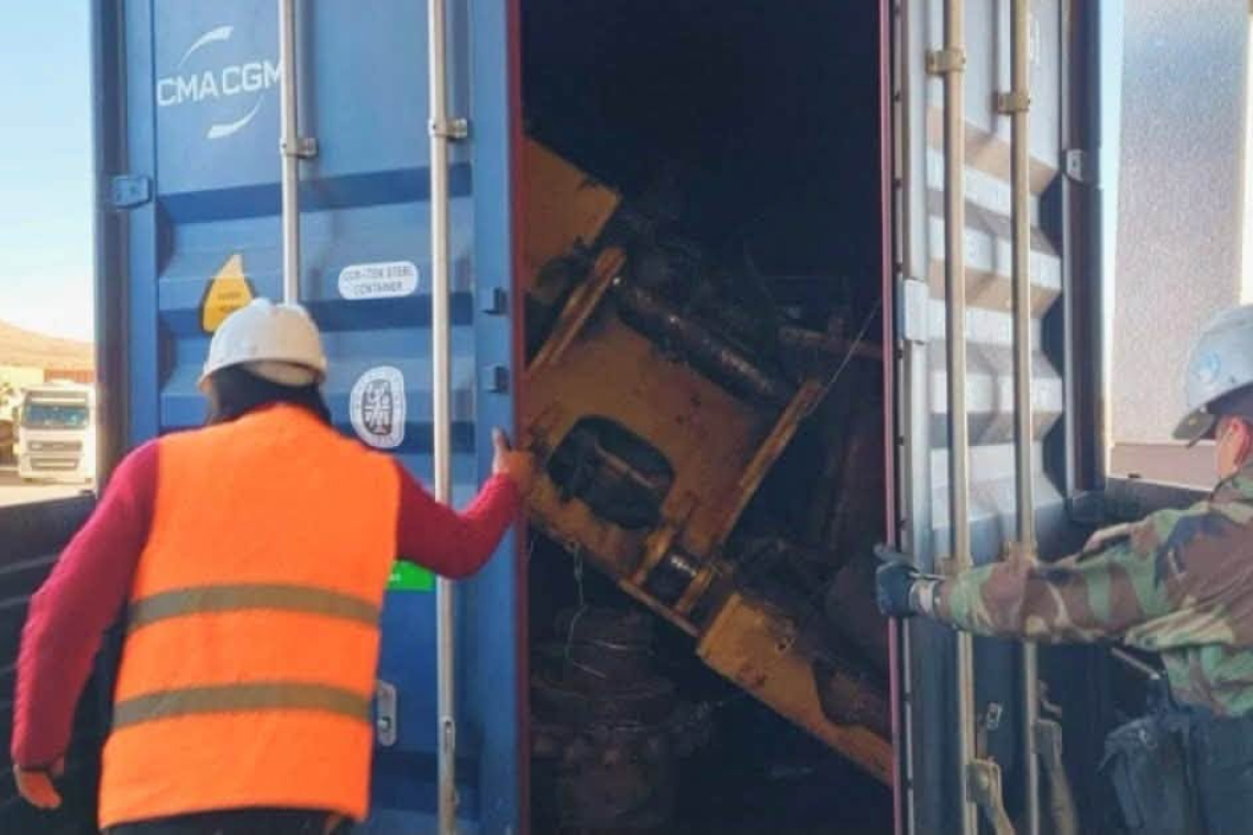 Fiscalía-FELCN-Aduana indaga hallazgo de 132 kl de cocaína en una excavadora con destino a Libia