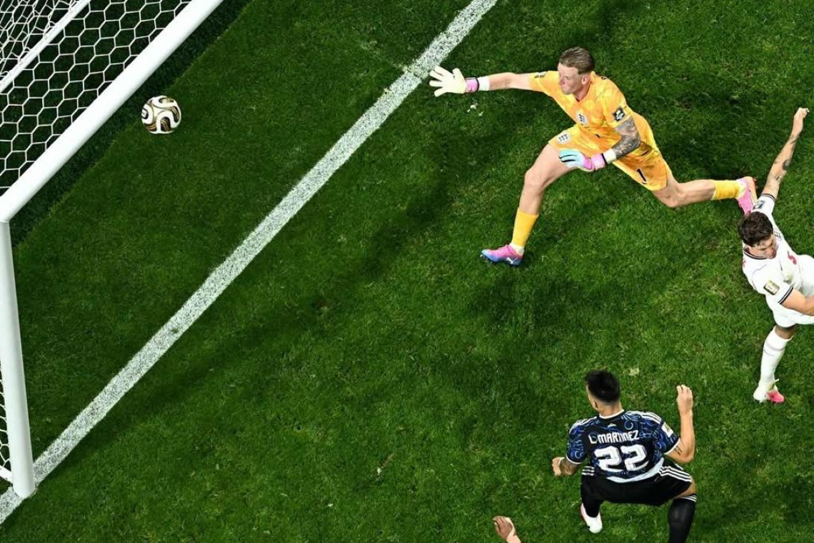 Argentina hace historia: le dio vuelta el partido a Inglaterra, ganó 2-1 y jugará la final del Mundial por segunda vez consecutiva