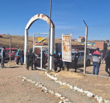 Un muerto y heridos en trifulca con armas de fuego entre reos brasileños en Chonchocoro 