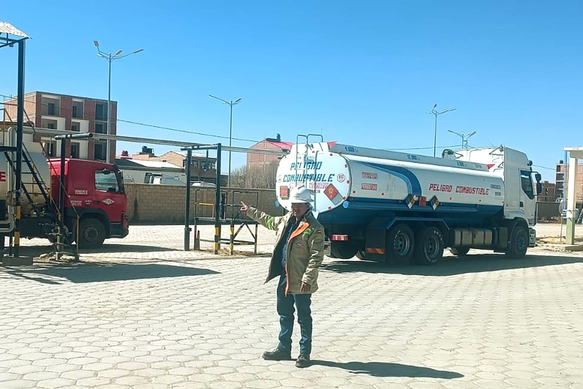 YPFB programa 5,7 millones de litros de combustibles para la próxima semana en Oruro 