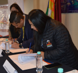  Ceass y Amdeor firman convenio para optimizar el abastecimiento de medicamentos en Oruro 