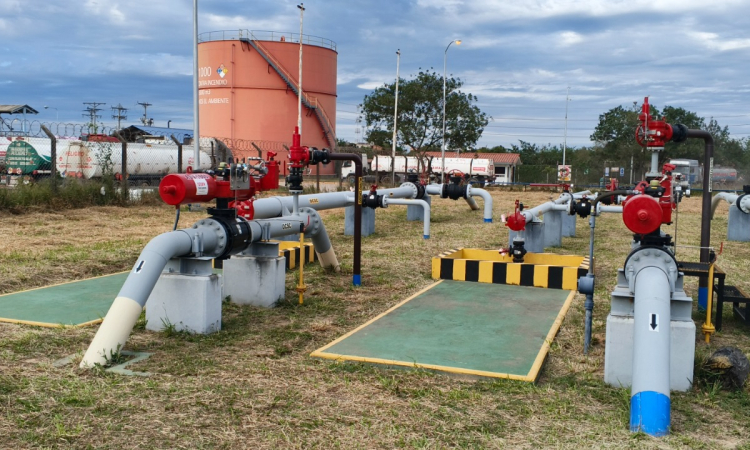 ANH autoriza transporte de combustibles por ducto de Cochabamba hacia Santa Cruz