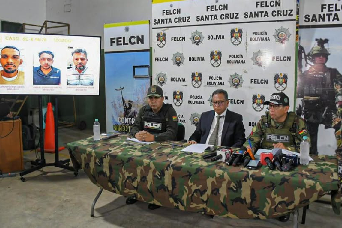 Policía presenta a siete presuntos autores que victimaron al Tte Yerson 