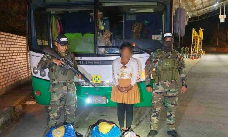Evista capturada en posesión de marihuana camuflados en pescados “Tambaquí”