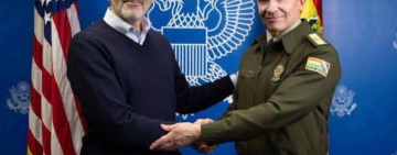 Gral. Sokol busca apoyo de EEUU y es elogiado por la ofensiva contra el crimen 