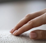 Impulsan taller de braille para derribar barreras de exclusión y construir puentes de igualdad
