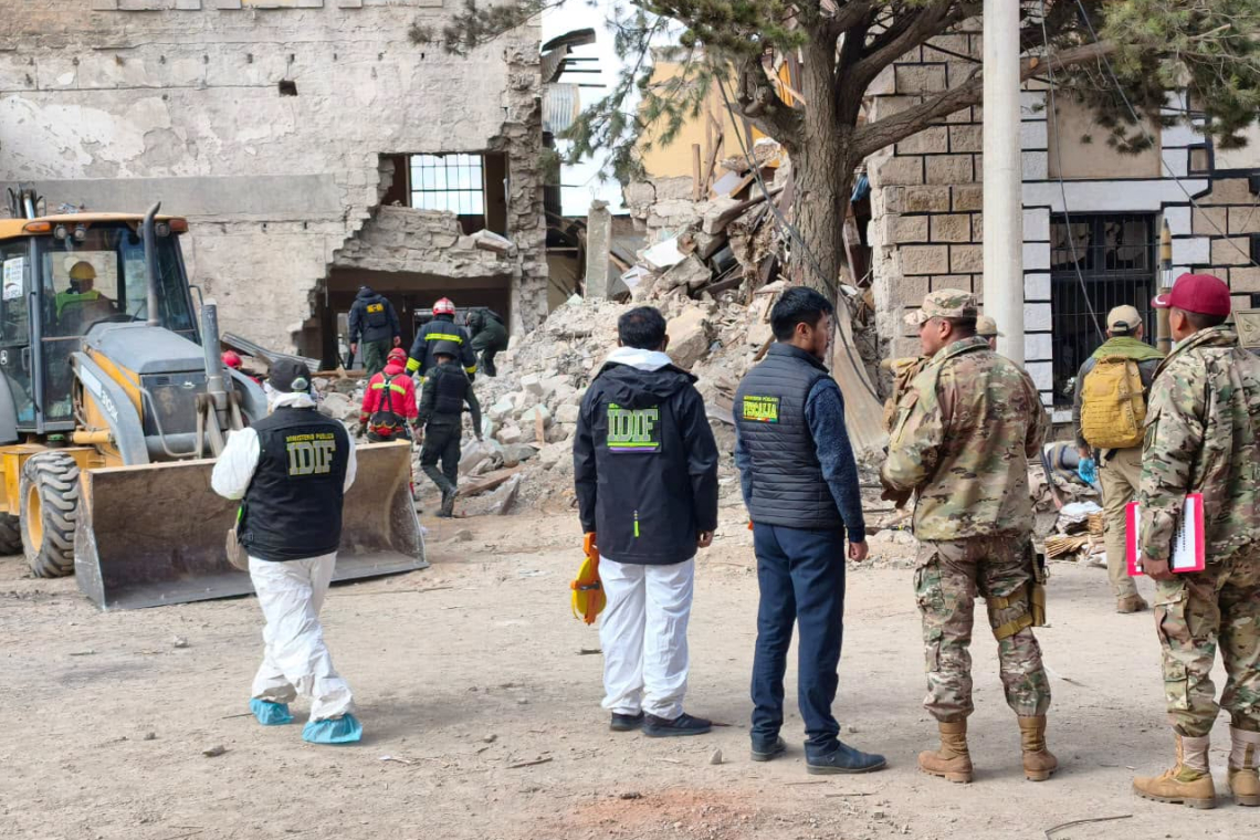  Recuperan el noveno cuerpo tras la explosión en el Regimiento Bolívar de Viacha 