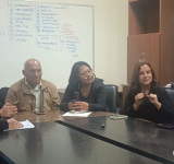 Tras una vigilia concejales se declaran en huelga por desobediencia del alcalde Dockweiler