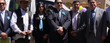 Fiscalía entrega camionetas al IDIF para fortalecer la investigación en el trópico y Cono Sur