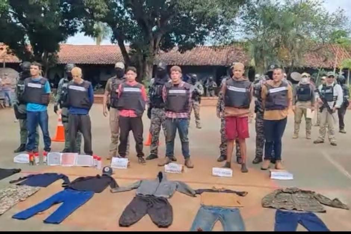 Policía presenta a una célula del CV implicado en los asesinatos en San Ignacio