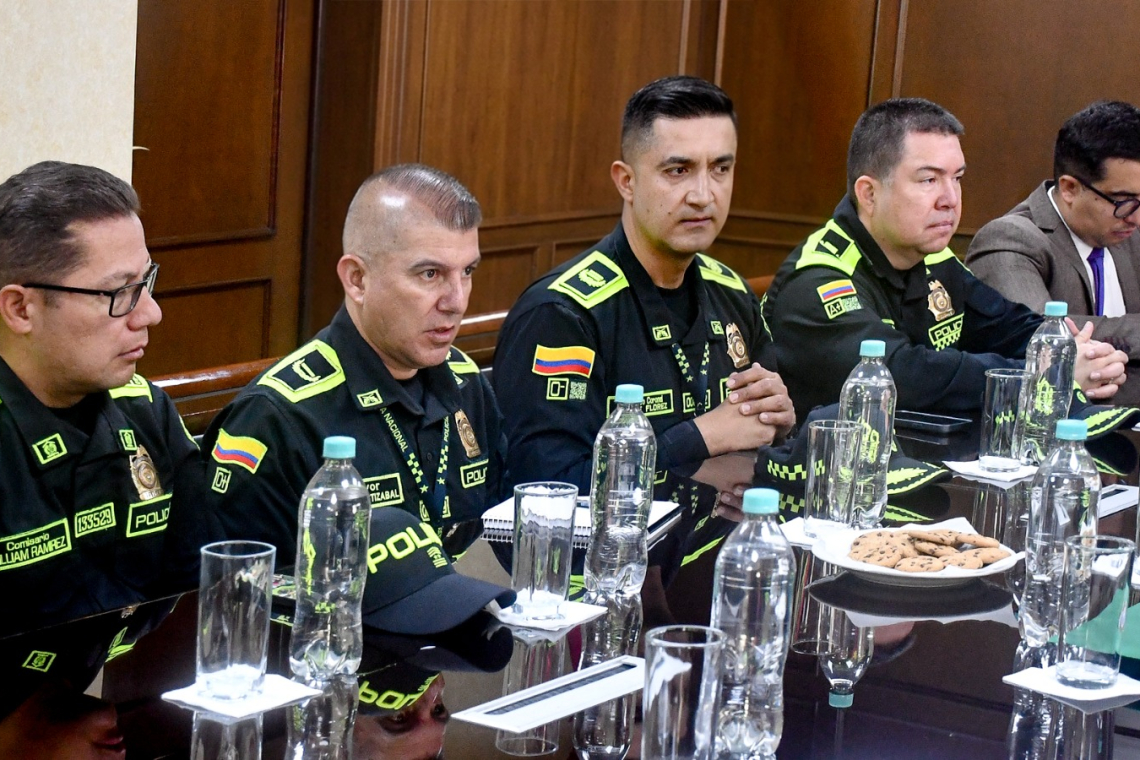 Bolivia mejora seguridad del Estado para proteger a altos dignatarios junto a Colombia y EEUU