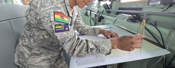 Un naval boliviano asume funciones a bordo del Destructor ARA en el Ejercicio UNITAS LXVII