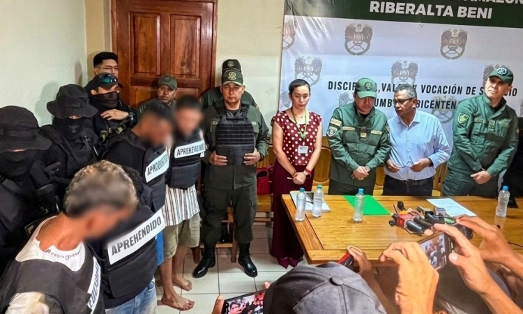 Policía desbarata a célula narcoterrorista vinculada al CV que victimó a una persona en Riberalta