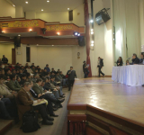  Gobierno y choferes inician diálogo en la ciudad de La Paz 