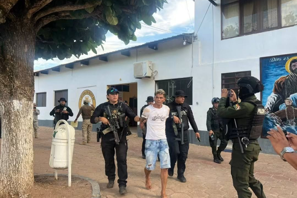 DACI-Bolivia deporta a súbdito brasileño y entregan a la Policía Federal del Brasil