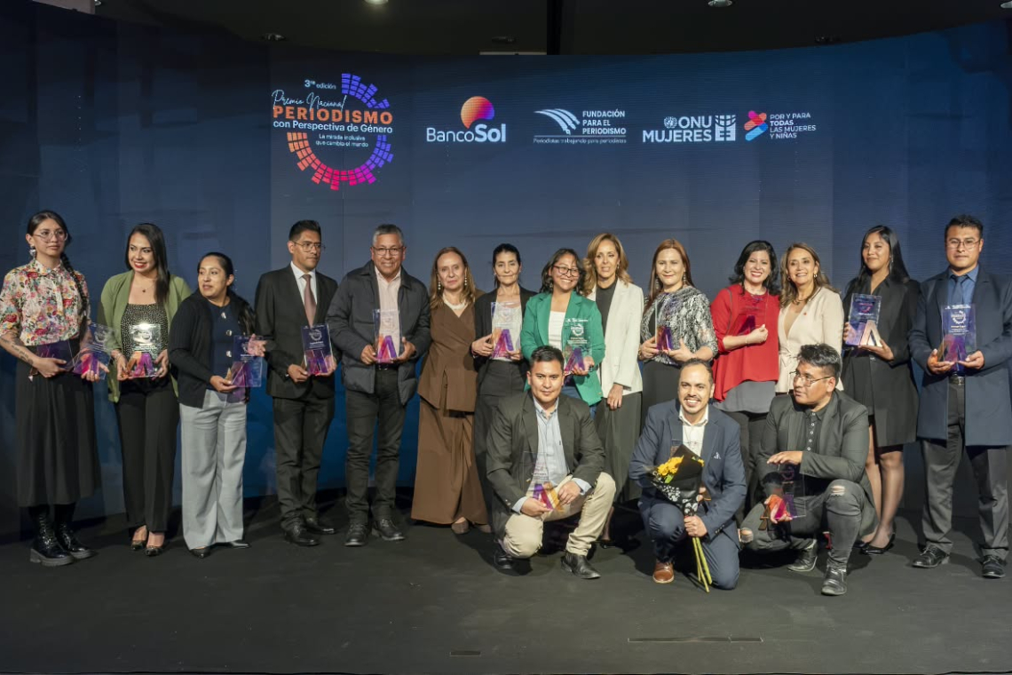 Premio de Periodismo con Perspectiva de Género se extiende a América Latina y reconoce 13 trabajos de 130 postulantes 