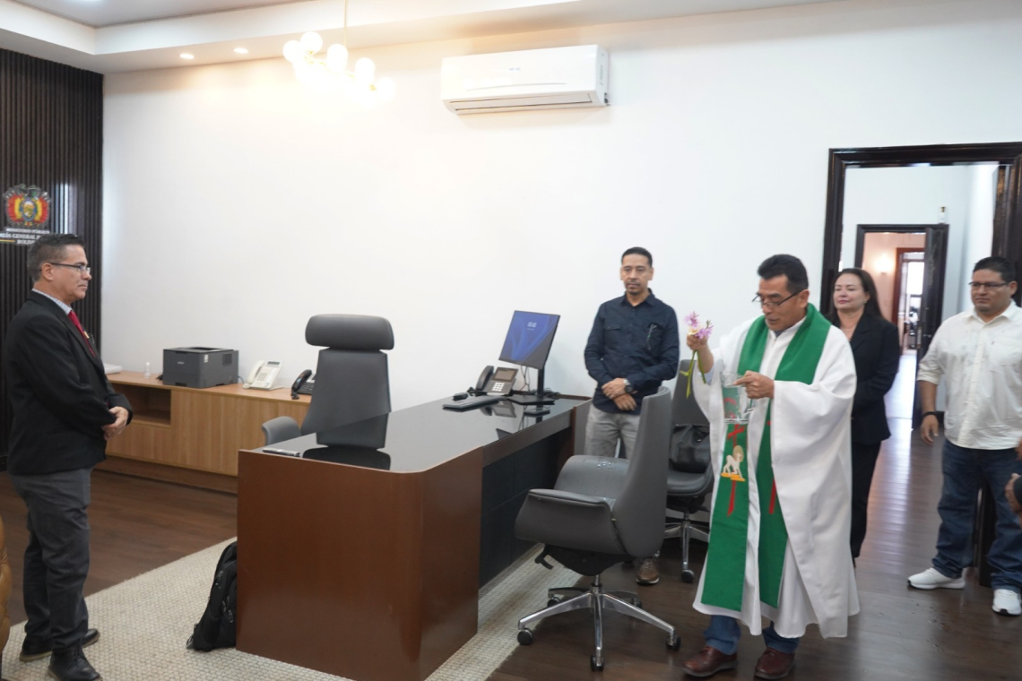 Fiscal General recibe bendiciones con Fe y esperanza en el cambio de timón en el Ministerio Público