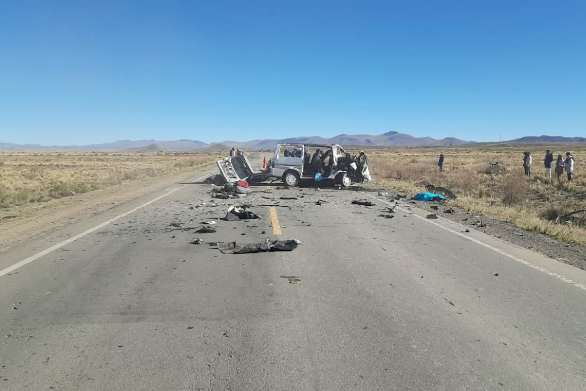 Integrantes del grupo Karumanta fallecen en trágico accidente en la carretera Oruro-Cochabamba
