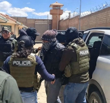 Fiscalía alista imputación para policías implicados con facilitar celular a Roger Mariaca