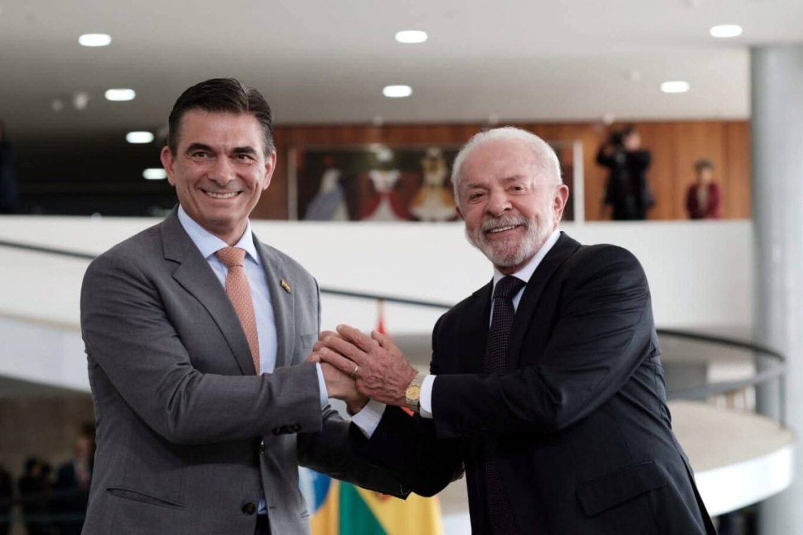  Presidente Paz felicita a Lula por su victoria y plantea fortalecer la relación entre Bolivia y Brasil 
