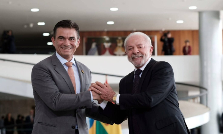  Presidente Paz felicita a Lula por su victoria y plantea fortalecer la relación entre Bolivia y Brasil 
